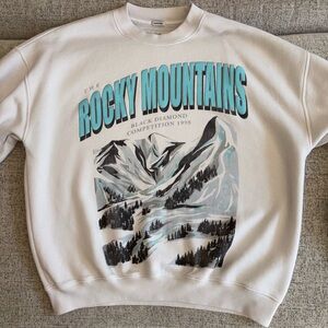 Abercrombie Oversized Graphic Crewneck